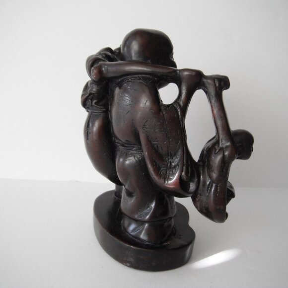 Vintage Asian Wise Man Figurine Heavy Red Resin Cast Carved Miniature 5.1/4" - Picture 6 of 9